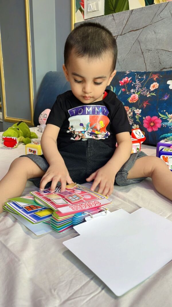 Unlock Creativity with Our Kids Activity Shapes Binder - Image 3
